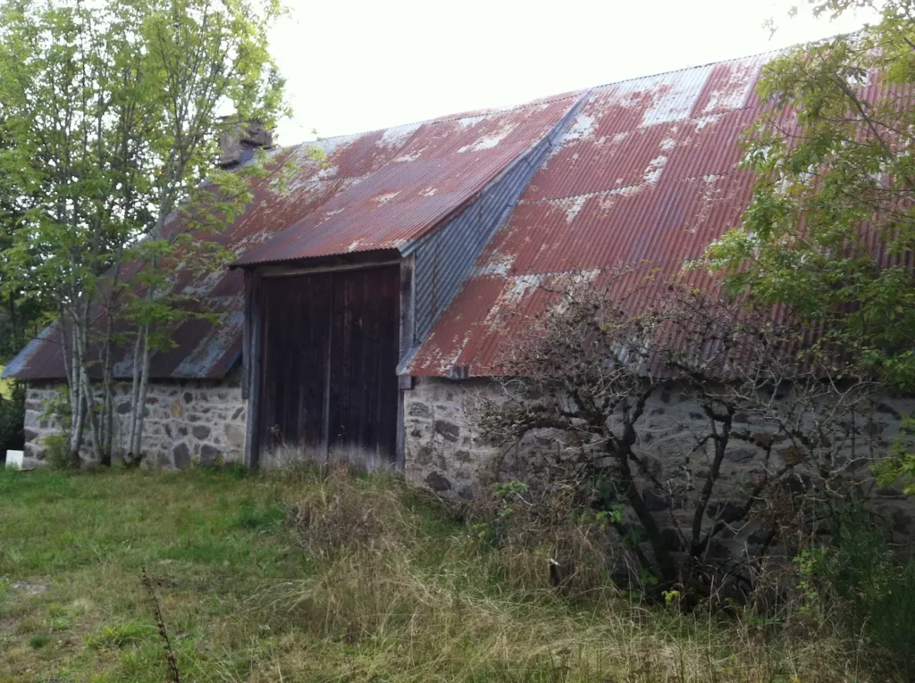 The back of La Grange de L'Abille before the works, in 2012
